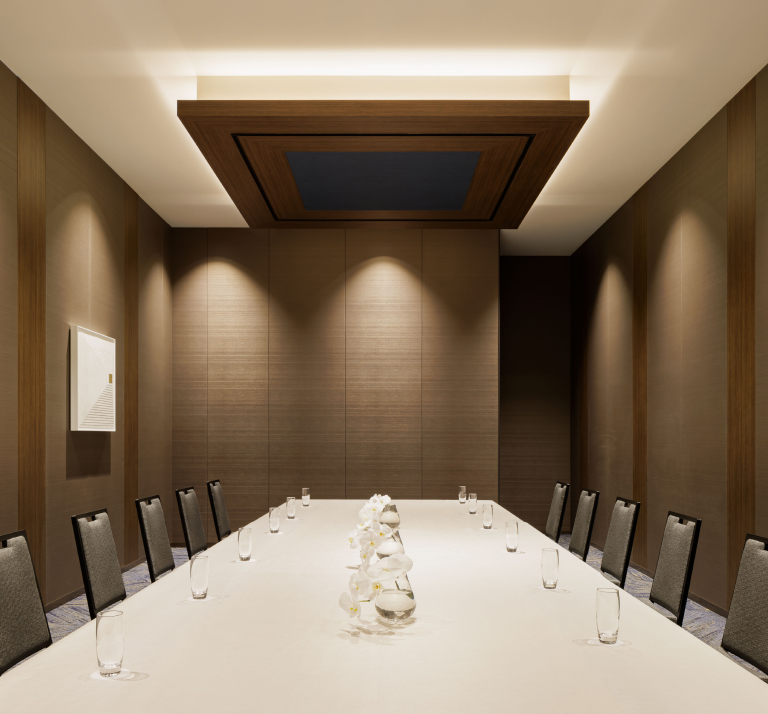 PRIVATE ROOM Image