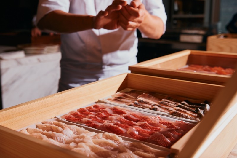 THE-MOMENT GRILL&DINING