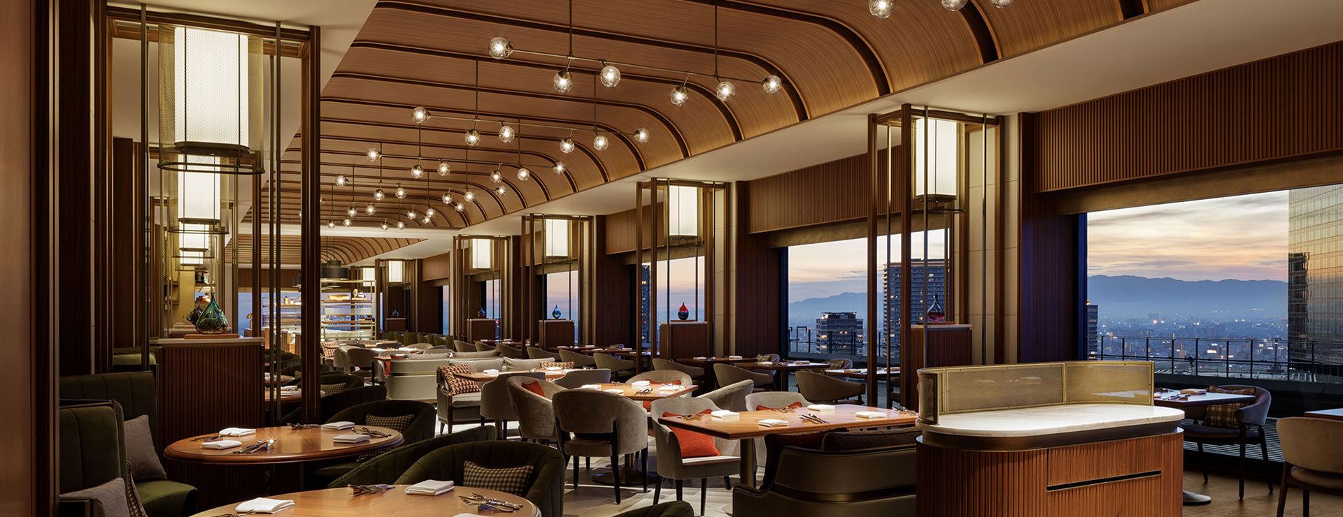 image：RESTAURANTS & BAR｜THE-MOMENT GRILL&DINING